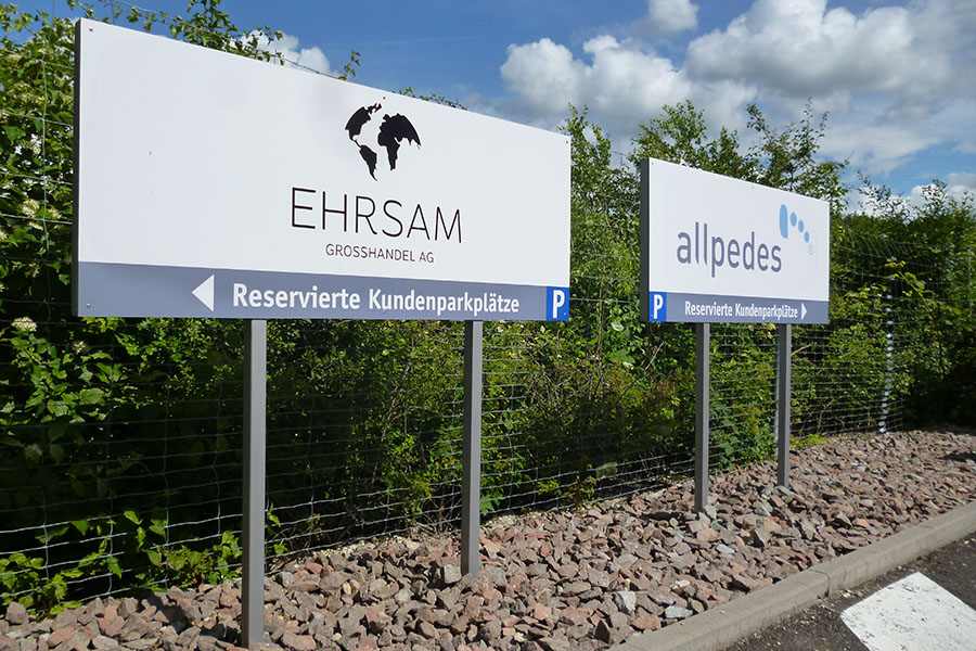 Firmenschilder